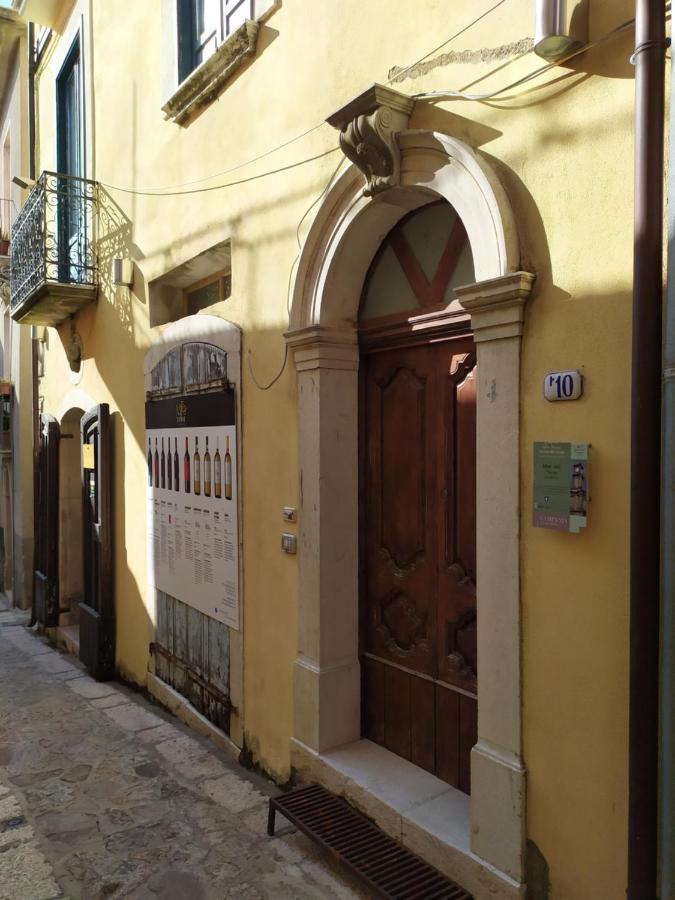 Stanze Don Gesualdo Alloggio Turistico Taurasi Εξωτερικό φωτογραφία