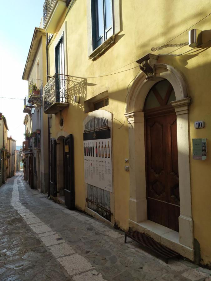 Stanze Don Gesualdo Alloggio Turistico Taurasi Εξωτερικό φωτογραφία