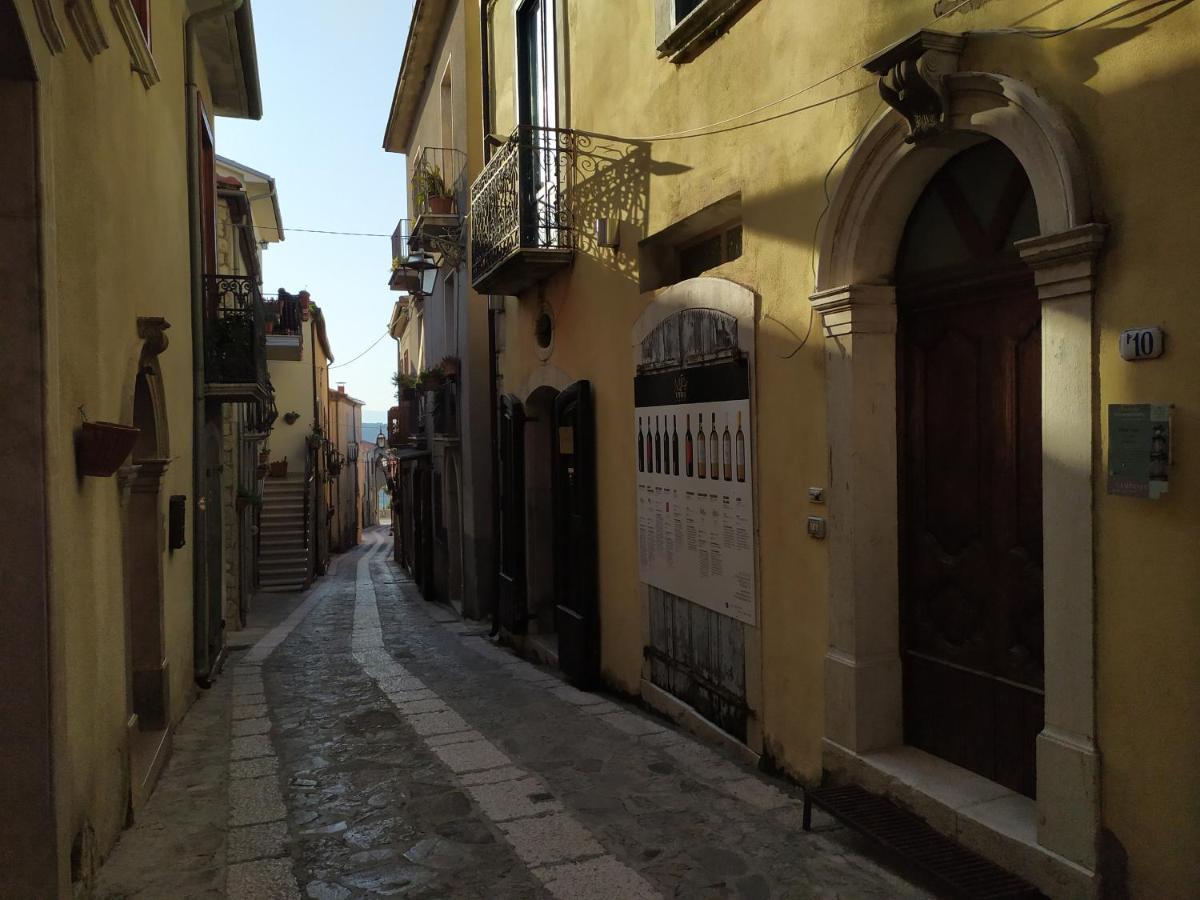Stanze Don Gesualdo Alloggio Turistico Taurasi Εξωτερικό φωτογραφία